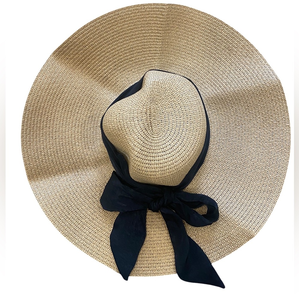 Women’s Beach Summer Wide Brim Straw Hat